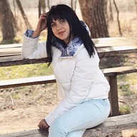 Аліна Наумець